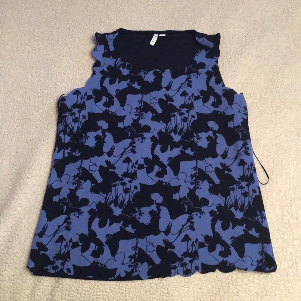 Elle Scallop Neckline Floral Tank Blouse- Size Xs